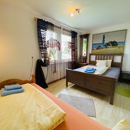 Apartment Emil Im Eg Mit Garten In Suhl Dış mekan fotoğraf